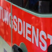 emergency-medical-services-3573836_1280.jpg